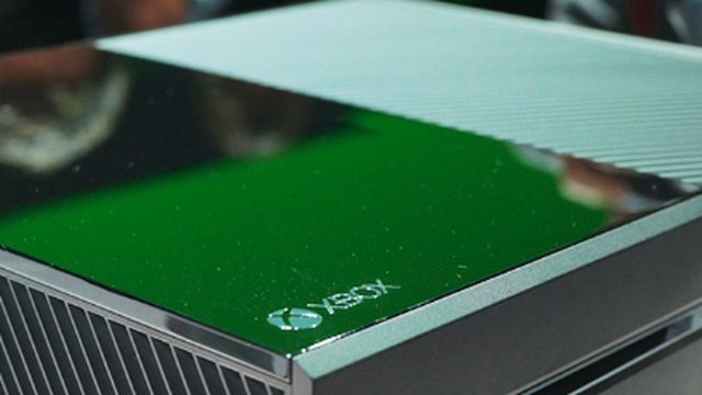 Xbox One é lançado no Brasil