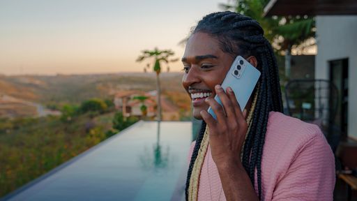 Misterioso Moto G Pure é certificado com “cara” de Motorola Edge 20