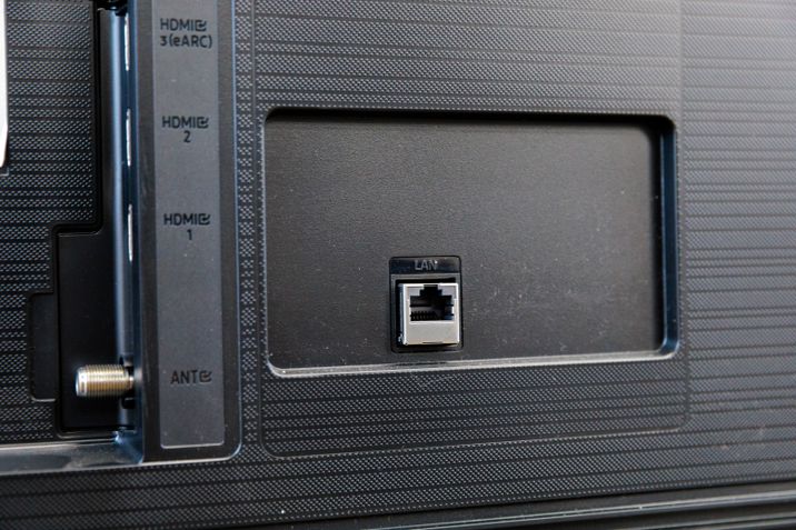 Samsung CU7700