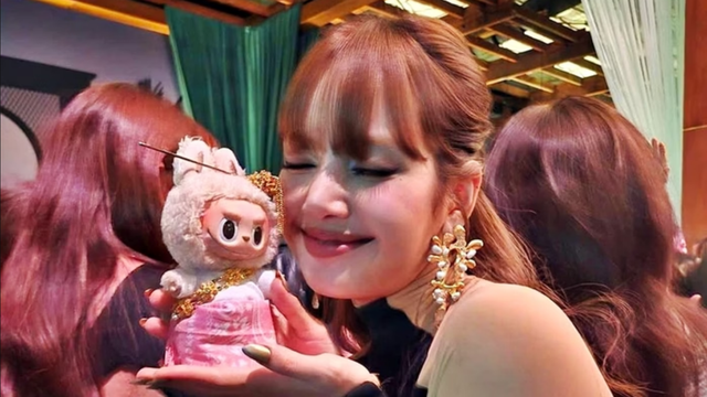 Lisa/Instagram/Reprodução