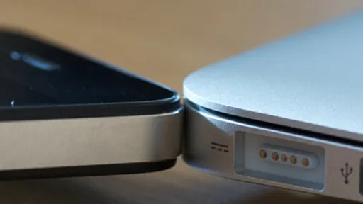Rumor: MacBook Air poderá recarregar iPhones e iPads sem utilizar cabos