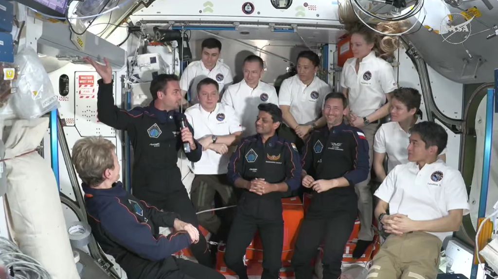 Astronautas na ISS