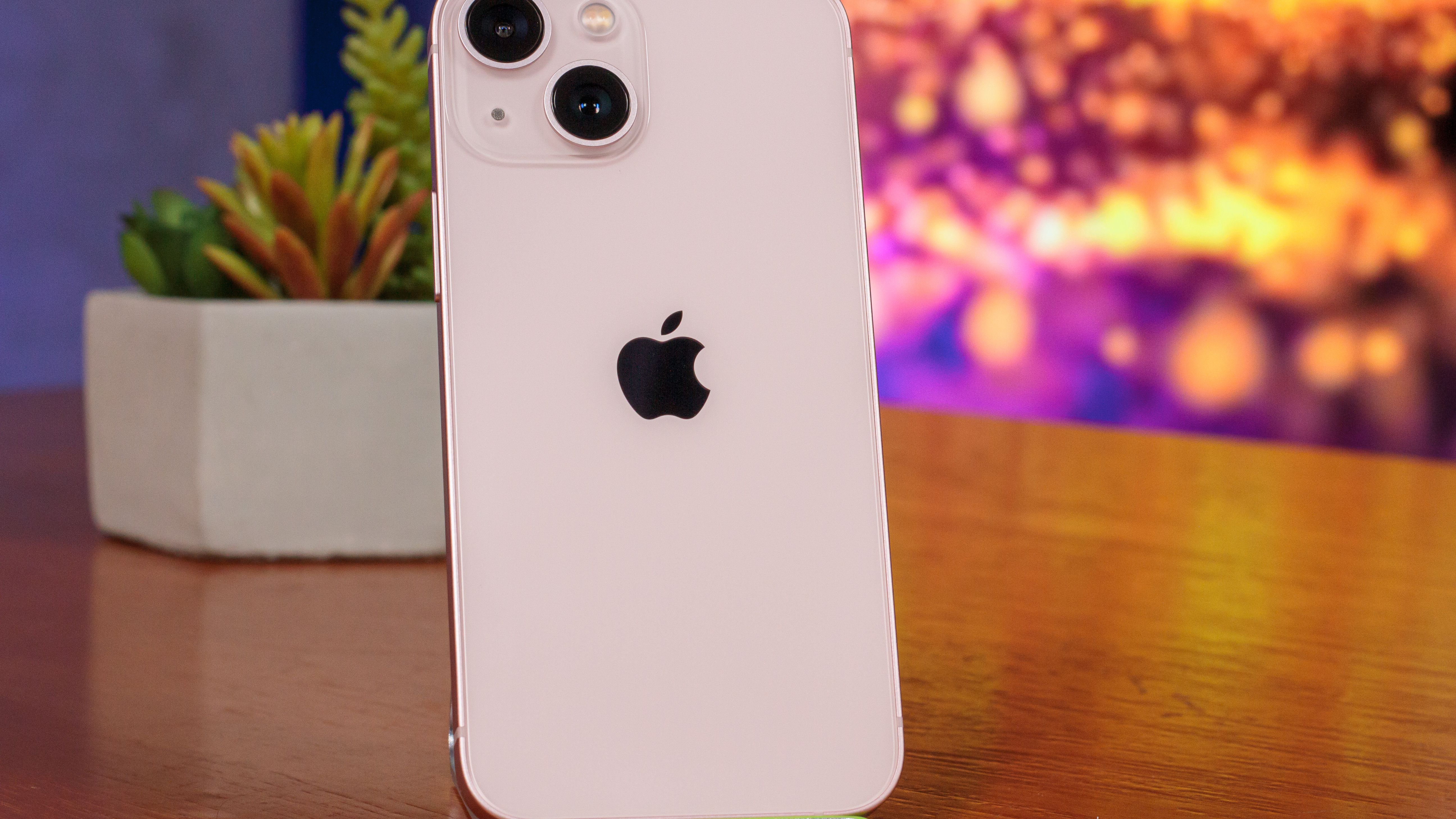 Review iPhone 13 mini  Que sirva de inspiração para outras marcas -  Canaltech