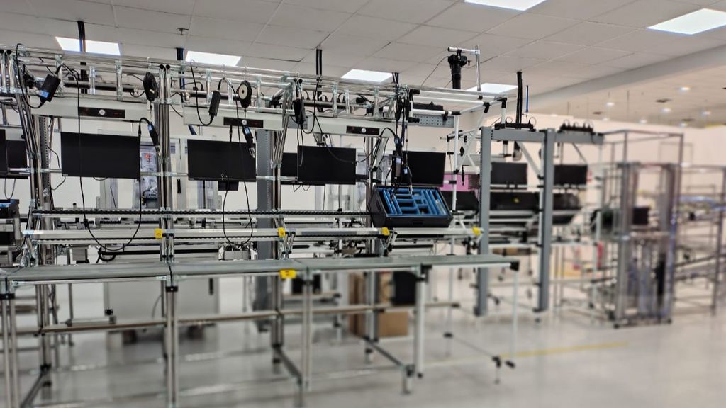 Imagem da fábrica da Lenovo