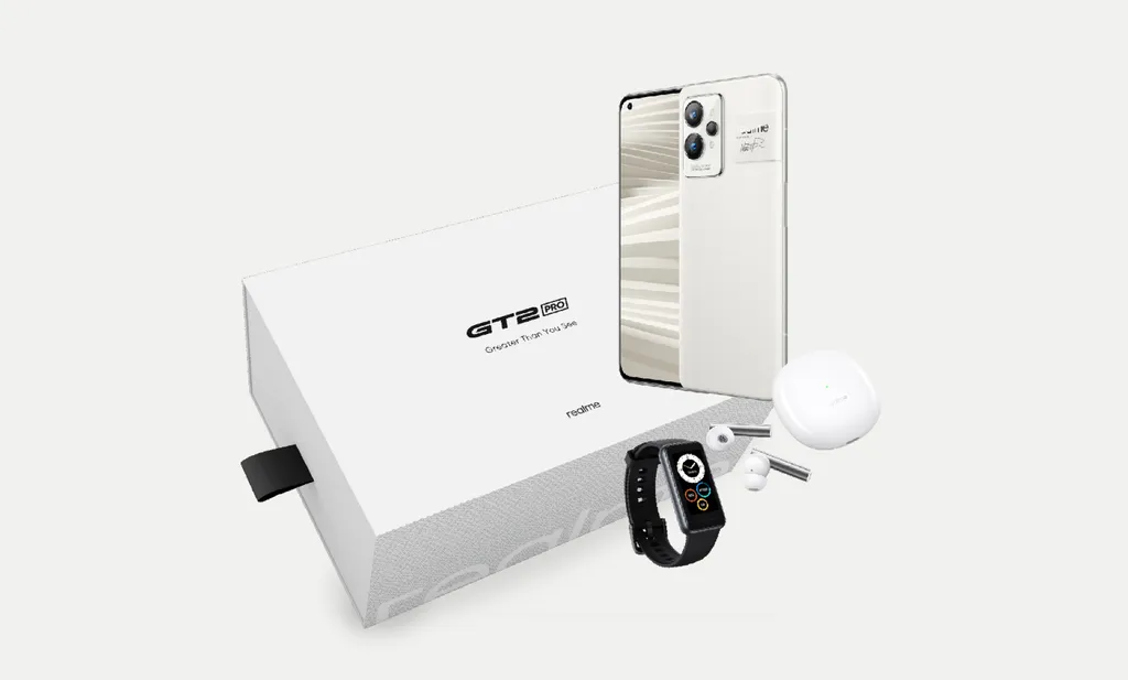 Quem comprar o Realme GT 2 Pro entre hoje e sábado (21) receberá uma Ecobox, com brindes que incluem fones, pulseira inteligente, Ecobag exclusiva e adesivos (Imagem: Reprodução/Realme)