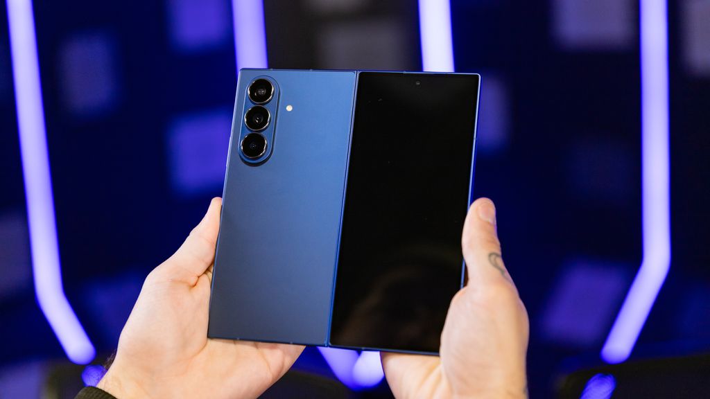 Próximo dobrável da Samsung terá mais tela e menos câmeras, diz leaker