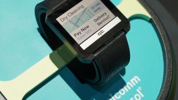 Qualcomm apresenta seu primeiro relógio inteligente