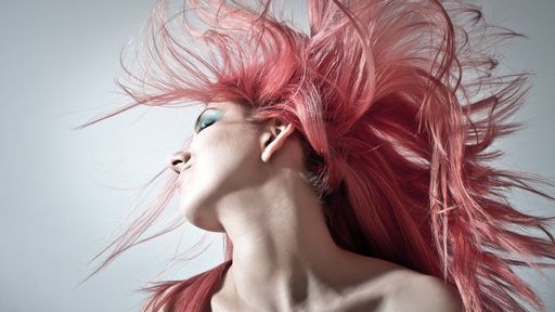 Montagem no cabelo: mude a cor de suas mechas usando apps gratuitos
