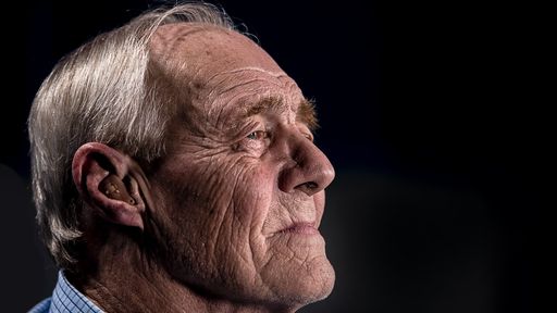 Pacientes idosos com COVID-19 relatam névoa cerebral a longo prazo; entenda