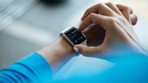 Apple estaria desenvolvendo pulseira para disputar mercado com a Mi Band
