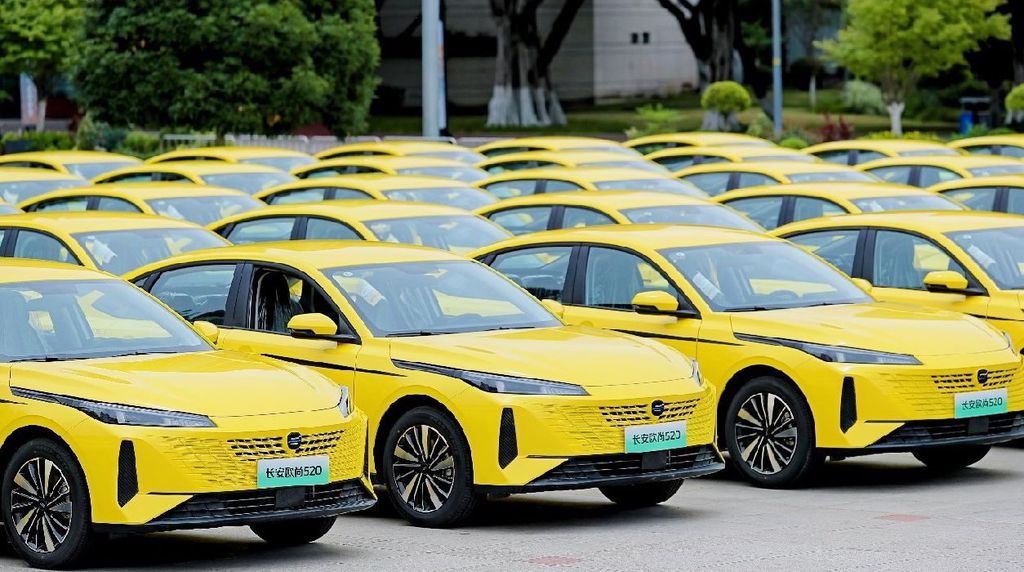 Frota de táxis Changan Oshan 520