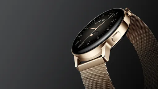 Huawei Watch GT 3 com pulseira milanese dourada estreia no Brasil