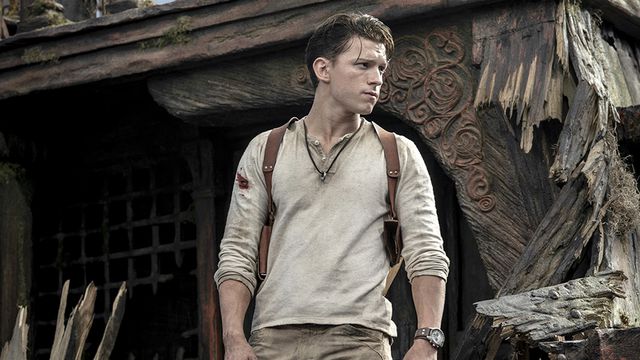 Tom Holland como Nathan Drake na primeira imagem oficial do filme