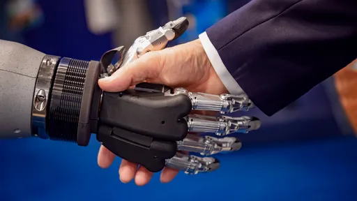 Espuma inteligente promete dar aos robôs a capacidade de "sentir na pele"