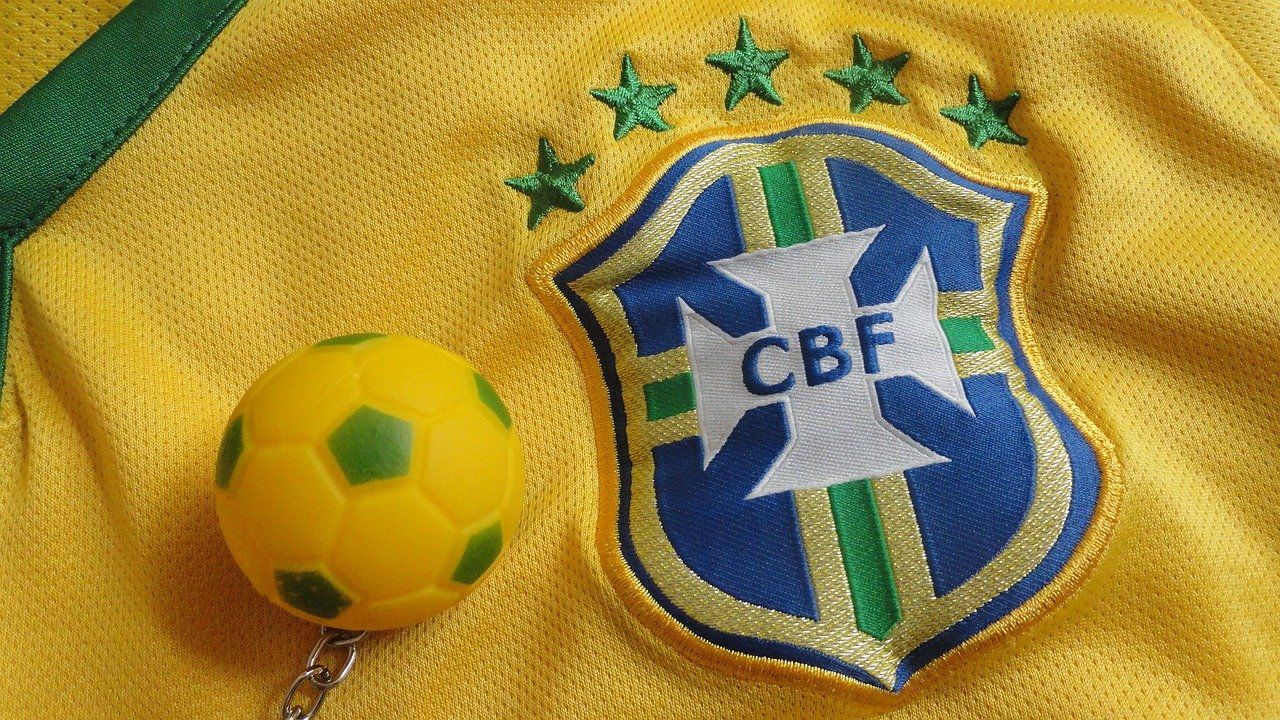 Jogo do Brasil ao vivo: veja onde assistir Brasil x Colômbia na TV e online  em amistoso - CenárioMT