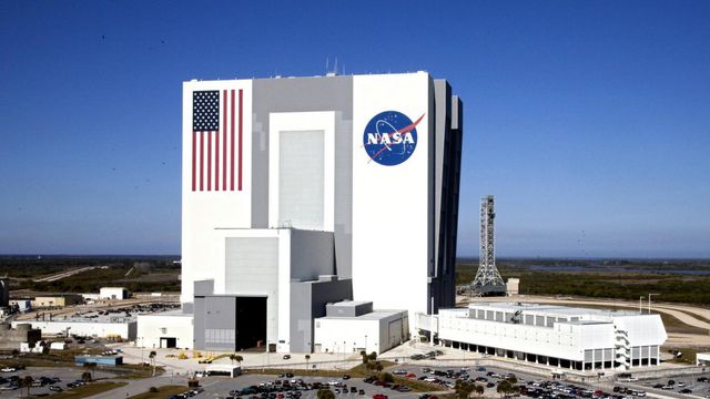 Funcionário da NASA no Kennedy Space Center testa positivo para COVID-19