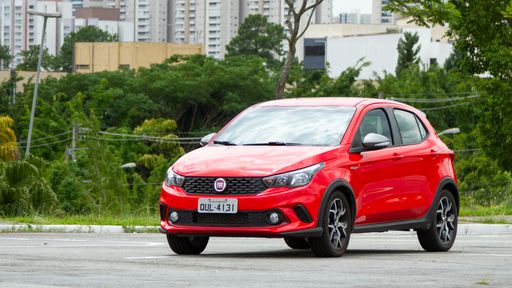 Venda de carros no Brasil tem leve melhora em outubro; conheça os mais vendidos