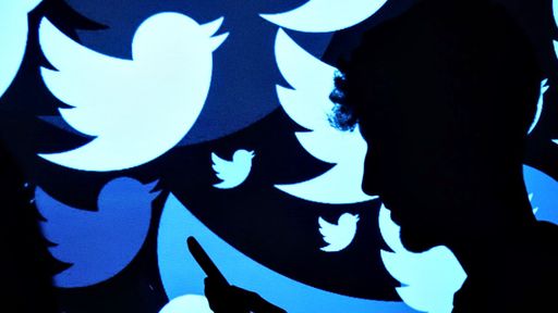 Hackers do Twitter levaram mais de R$ 600 mil; empresa fala em engenharia social