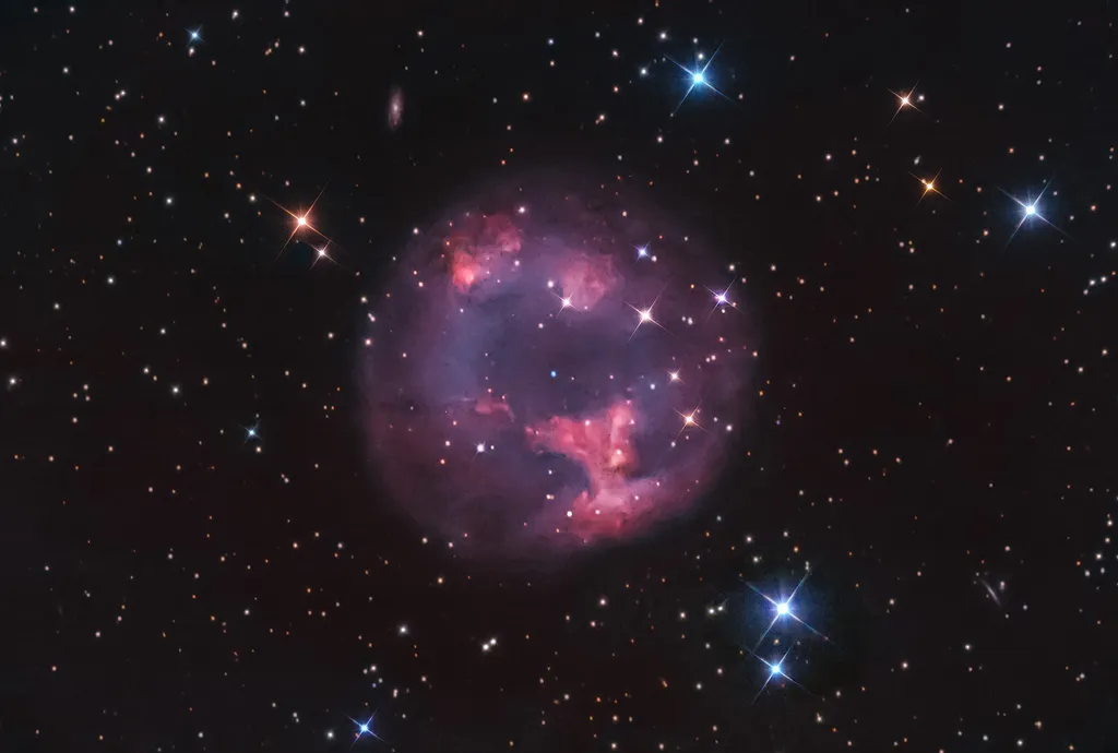 A nebulosa planetária Abell 7 fica a cerca de 1.800 anos-luz de nós (Imagem: Reprodução/Donald Waid, Ron Dilulio)