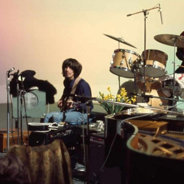 Crítica The Beatles: Get Back | Uma carta de amor com oito horas