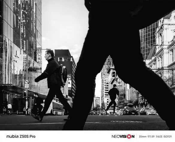 Nubia Z50S Pro fotos