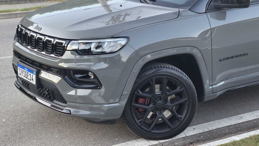 Jeep Compass Blackhawk 2025 (Review)