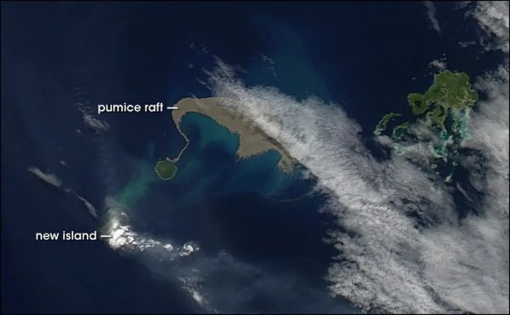 Pumice, a walking island created by the Home Reef volcano in 2006 (Image: Jesse Allen/NASA/Public Domain)
