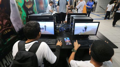 Fortnite é incluído em programa escolar no Brasil