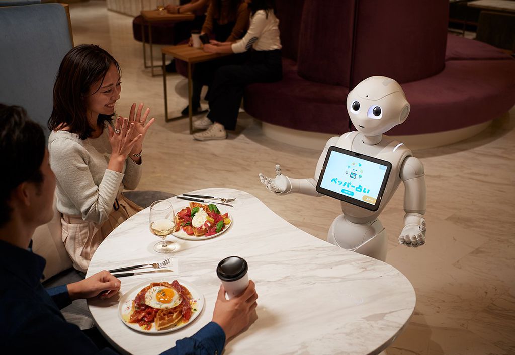 Softbank abre café em Tóquio com robôs Pepper como atendentes
