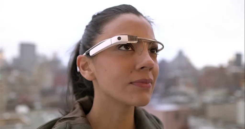 Imagem de divulgação do Google Glass, um dos primeiros 