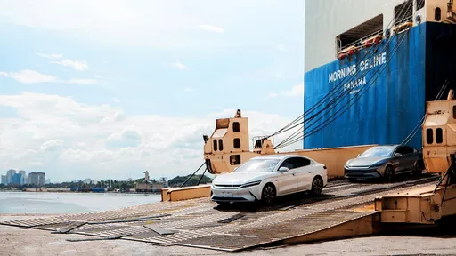 Carro elétrico da BYD com desempenho de superesportivo já está no Brasil