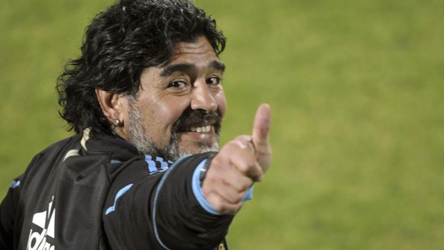 Vem guerra por aí? Konami responde ameaças de Diego Maradona