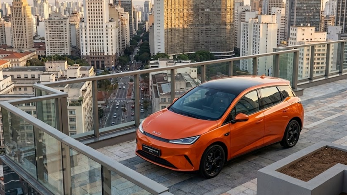 BYD confirma Dolphin híbrido para o Brasil com autonomia monstruosa