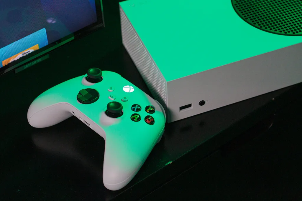 O Xbox Series S é a opção de entrada para a nova geração (Imagem: Ivo Meneghel Jr./Canaltech)