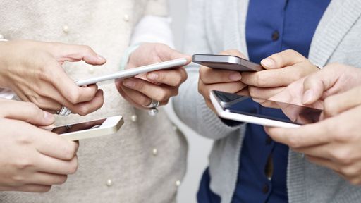 Brasileiro troca de smartphone a cada 2 anos, segundo estudo da Qualcomm com IDC
