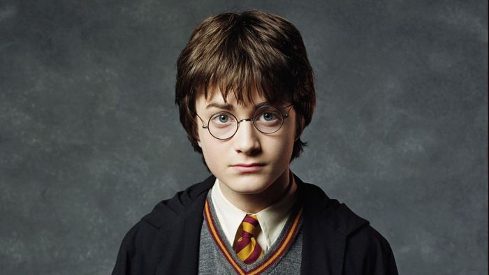 Atriz de Harry Potter volta a provocar fãs e desdenha da Marvel: "Cresçam!"