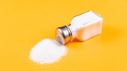 O que acontece com o organismo quando ingerimos muito sal?