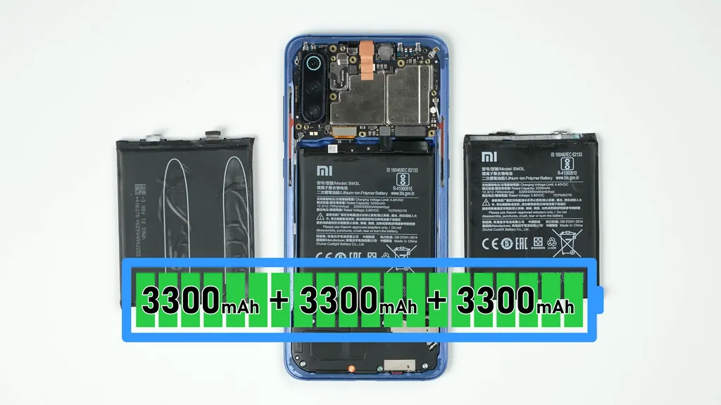 Capacidade de 9.900 mAh é obtida com a união de três baterias (Imagem: YouTube/Geekerwan)