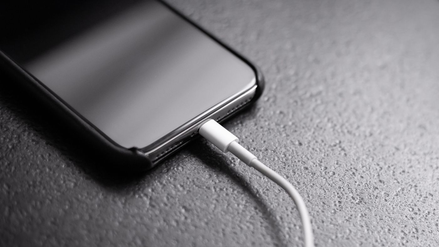 iPhone X obtiene puerto USB Type-C en mod de marcador