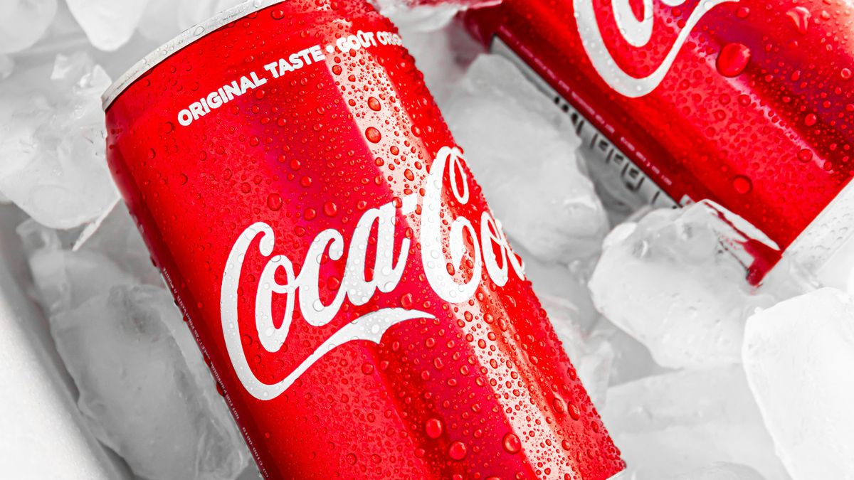 Produtos Coca-Cola | Governo autoriza retomada de produção em fábrica no Ceará