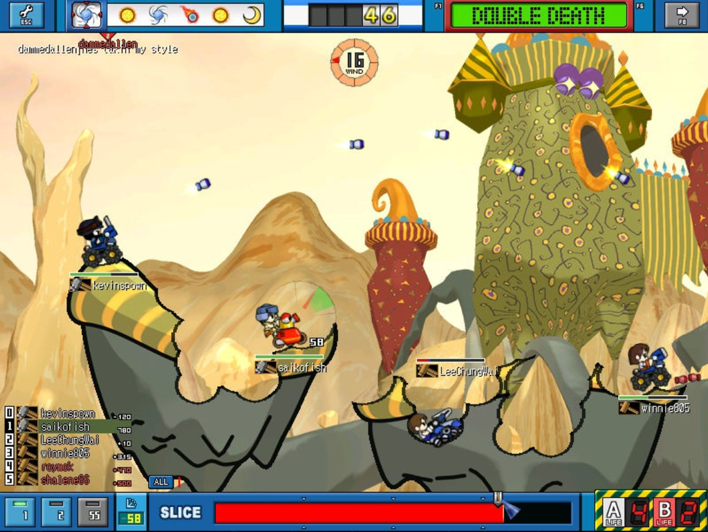 Gunbound era simples, mas acertar os tiros no seu turno era extremamente recompensador (Imagem: Softnyx/Divulgação)