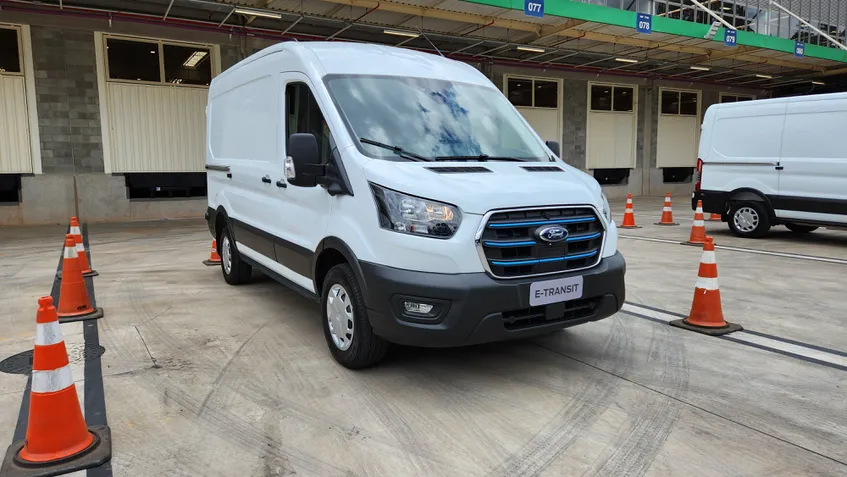 Preview Ford e Transit   Furg o el trico pode revolucionar entregas no Brasil - 61