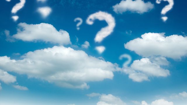 Que diferenças existem entre virtualização e computação na nuvem? E qual adotar?