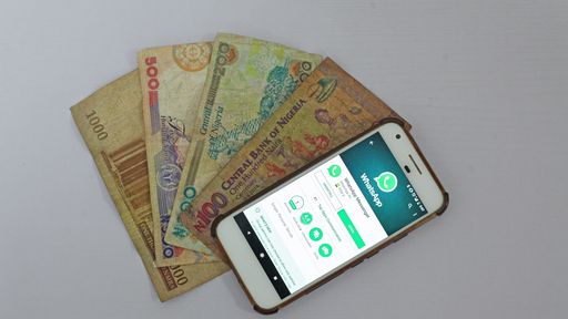 Juíza condena Facebook a pagar R$ 44 mil para vítimas de golpe no WhatsApp