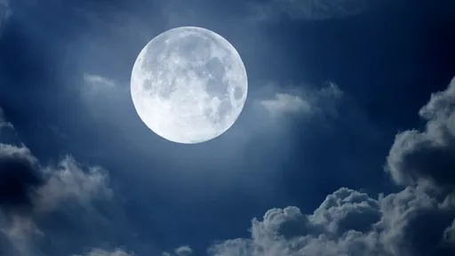 Estudo aponta para nova teoria sobre a origem da Lua