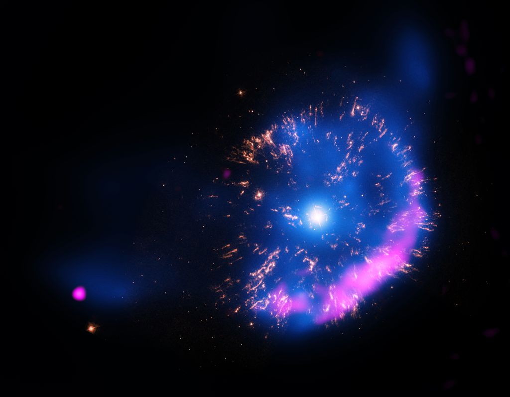O remanescente da GK Persei, uma anã branca binária que se tornou uma nova em 1901 (Imagem: NASA/STScI/NRAO/VLA)
