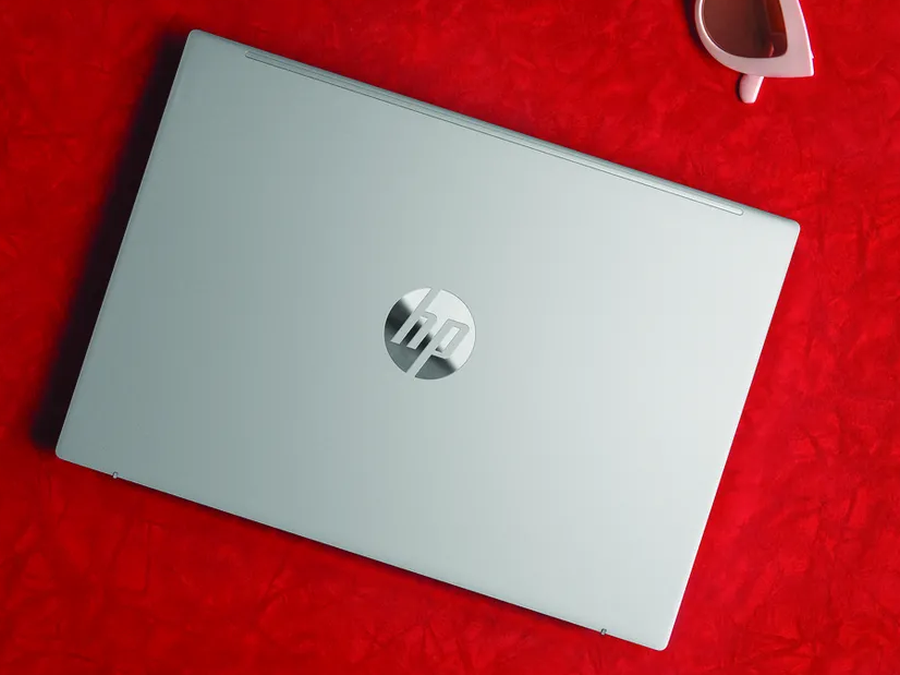 【極美品】HP Pavilion Aero 13-be 1022AU HP Pavilion Aero 13-be レビュー：1kg切りで超軽量！エレガントな