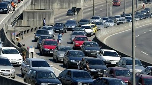 Aplicativos que te ajudam a escapar do trânsito