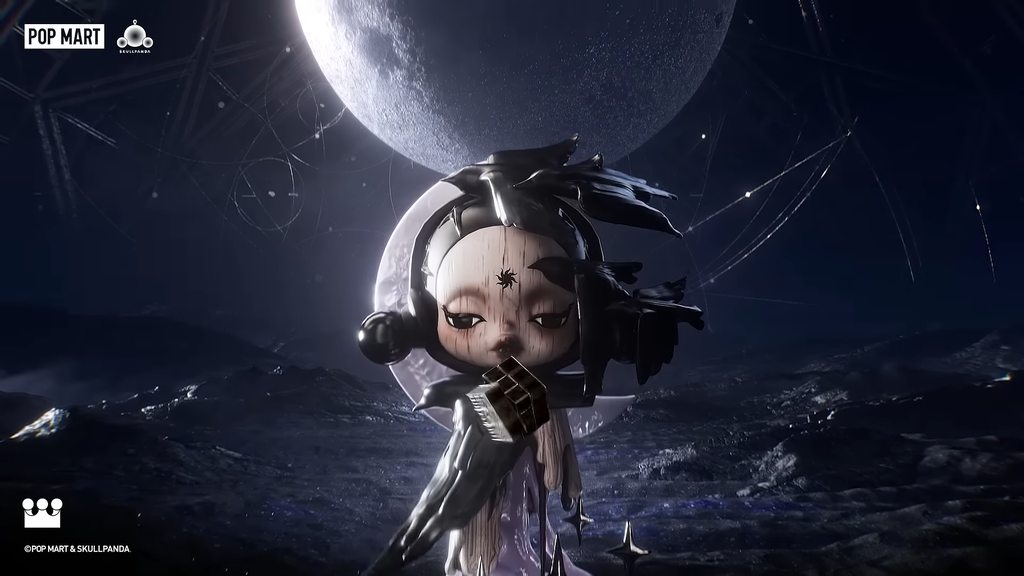 Skullpanda é uma criatura sem forma definida que assume diversas aparências, lembrando, muitas vezes, uma menina (Imagem: Pop Mart/Divulgação)