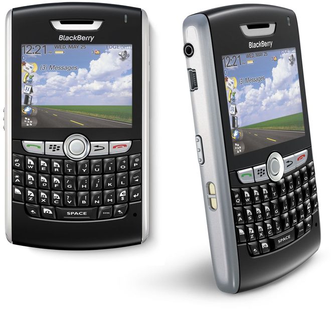 O BlackBerry era focado em um público corporativo e trazia ferramentas de segurança aprimoradas (Imagem: Reprodução/Wikipédia)